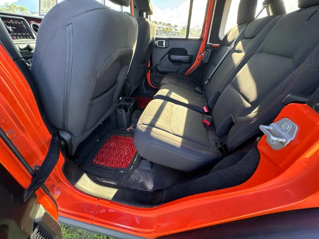 Used 2023 Orange Jeep Rubicon image 18
