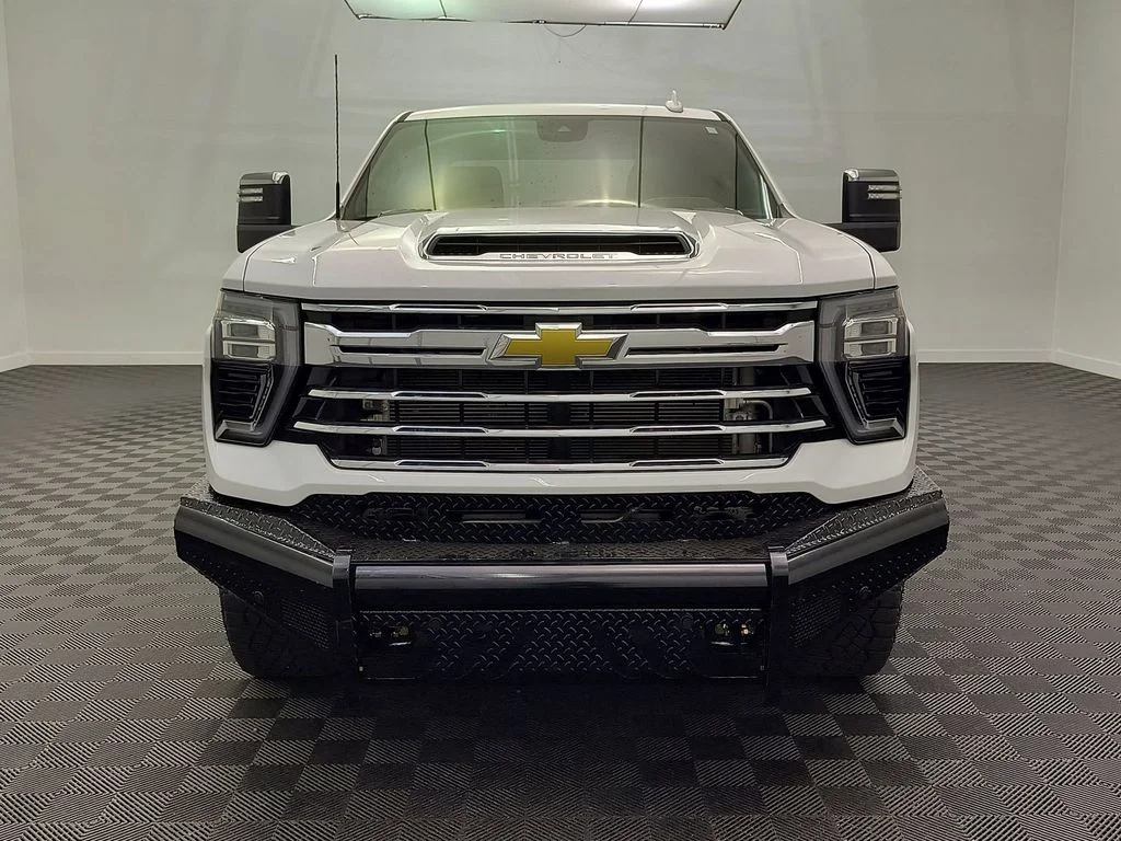 Used 2024 Summit White Chevrolet LTZ image 6