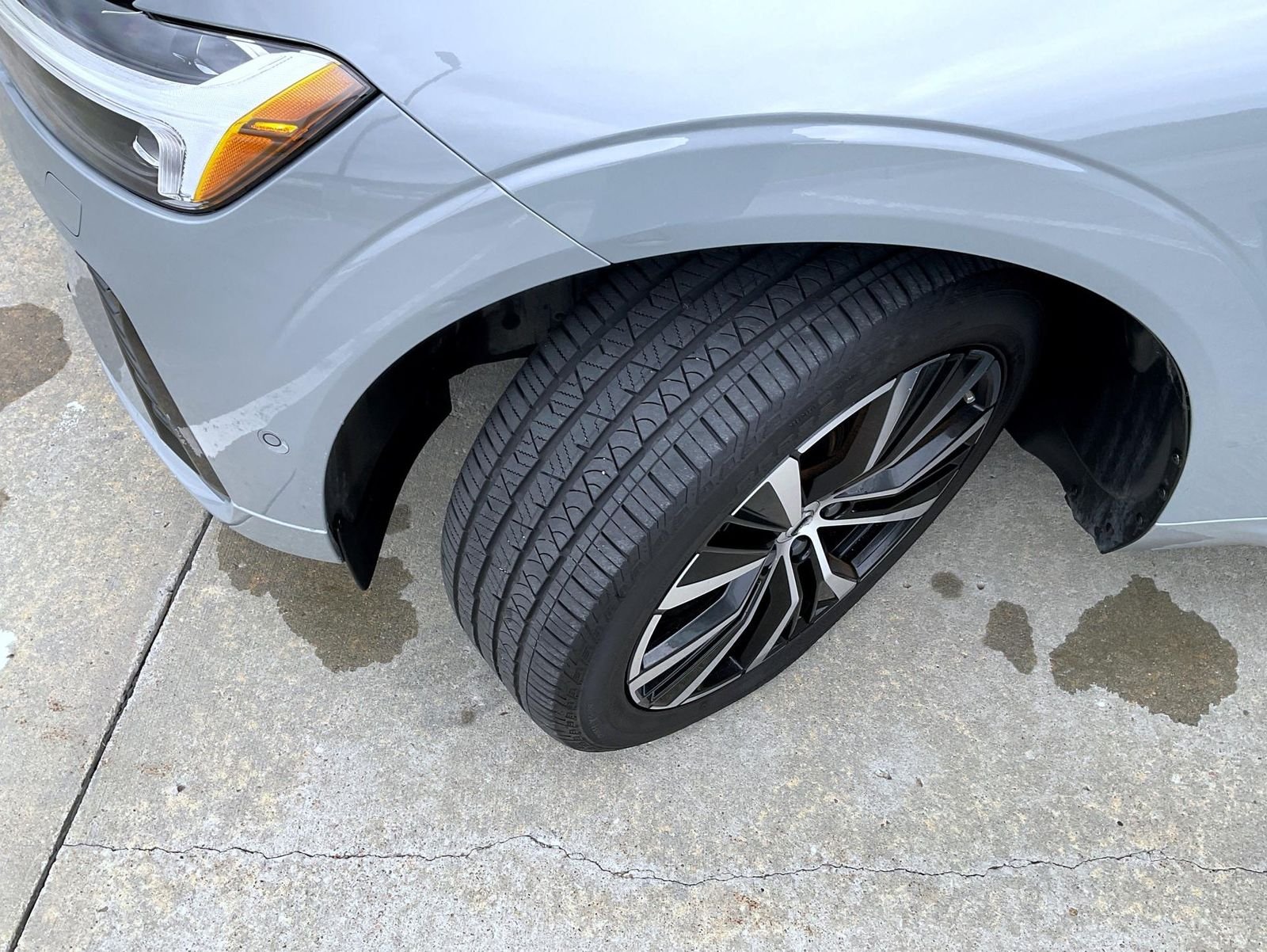2024 Volvo XC60 Plus - Photo 23