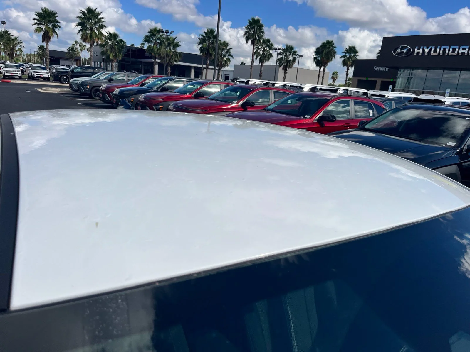 Used 2025 White Hyundai SE image 7