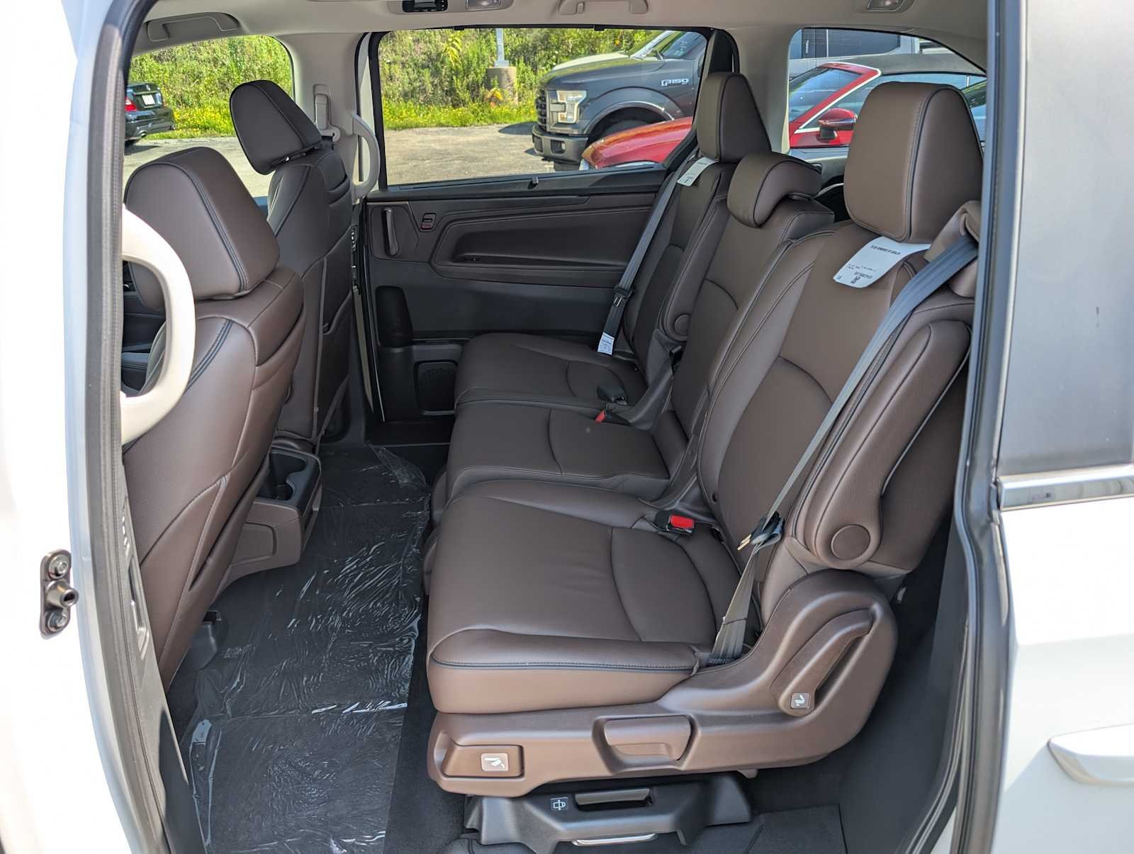 New 2026 Platinum White Pearl Honda Touring image 20