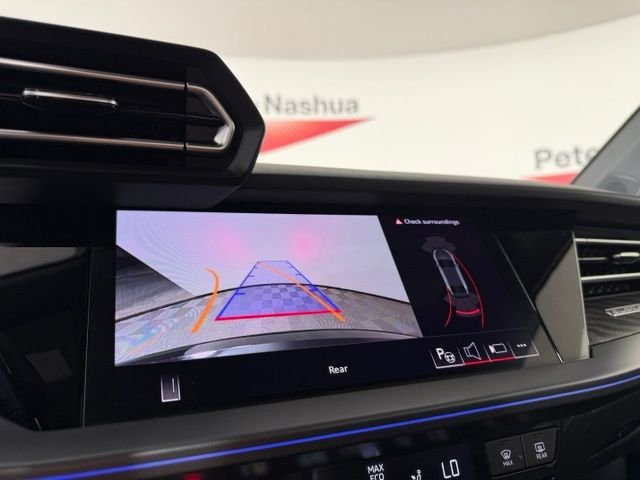 Used 2025  Audi Premium image 19