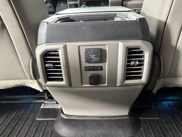 Used 2016 Caribou Metallic Ford Lariat image 13