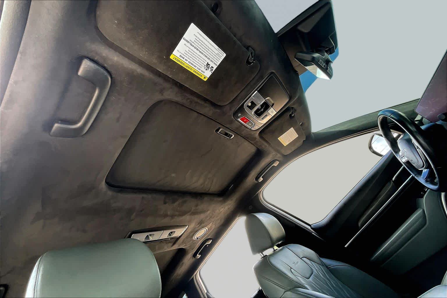Used 2023 Glacial White Pearl Kia SX Prestige X-Pro image 14