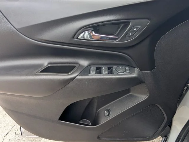 Used 2019 Silver Chevrolet LT image 39