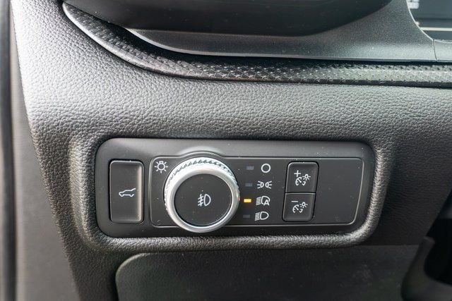 Used 2022 Black Ford ST-Line image 22