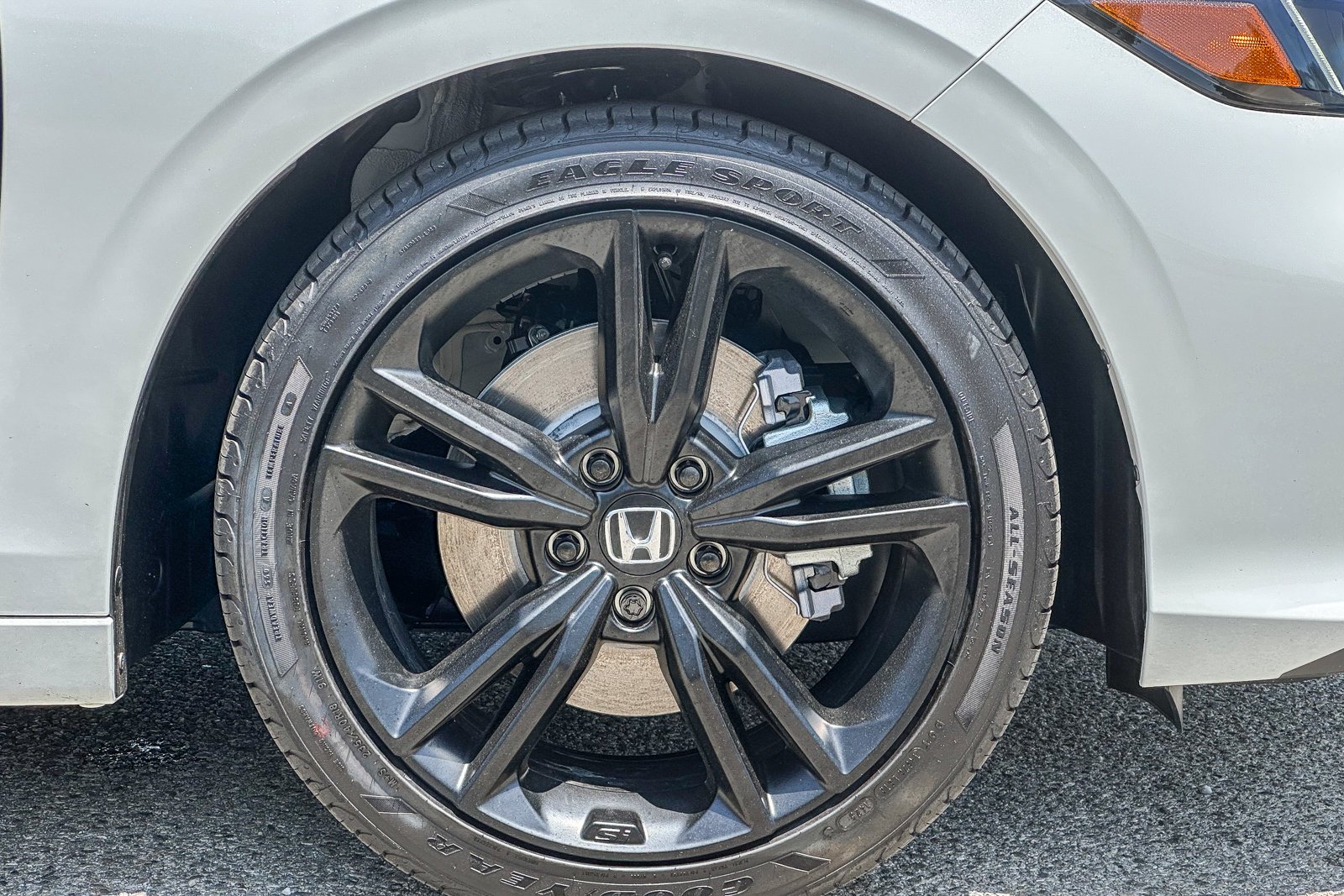 New 2026 Platinum White Pearl Honda  image 12