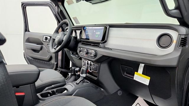 2025 Jeep Wrangler 4-Door Sport S - Photo 19