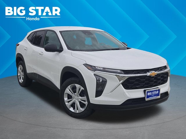 2025 Chevrolet Trax LS