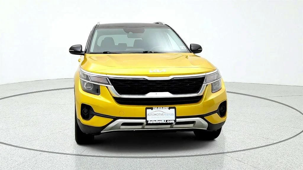 Used 2023 Starbright Yellow/Black Roof Kia S IVT AWD w/ Navigation Pkg & Illuminated Sills image 2