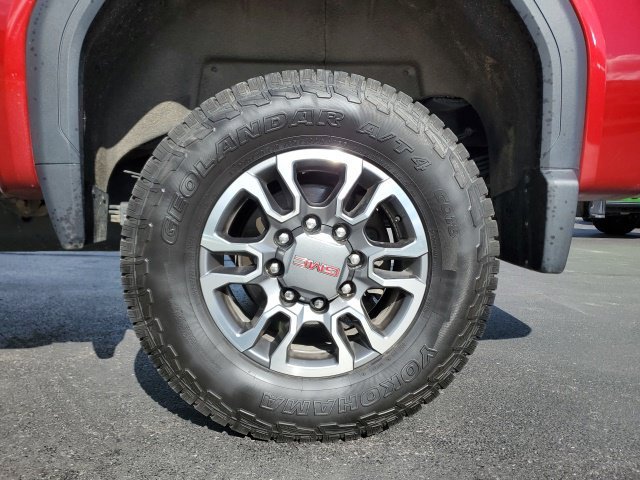 Used 2025 Red GMC SLT image 9