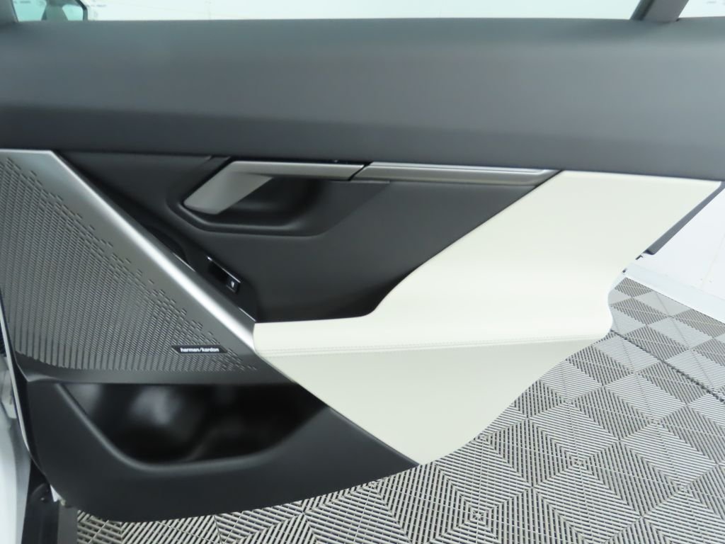 2026 BMW i5 40 - Photo 29