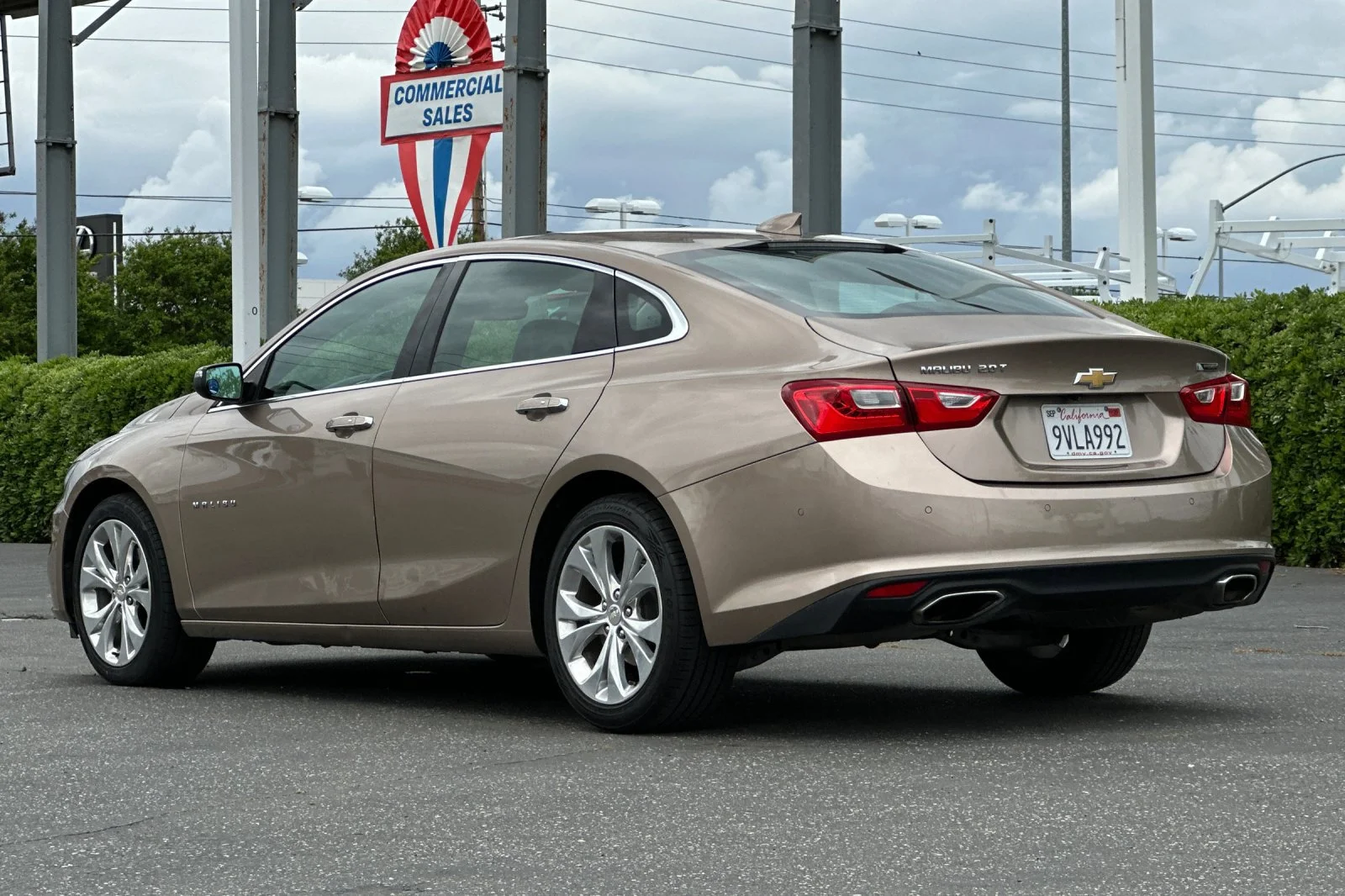 Used 2018 Sandy Ridge Metallic Chevrolet Premier image 6