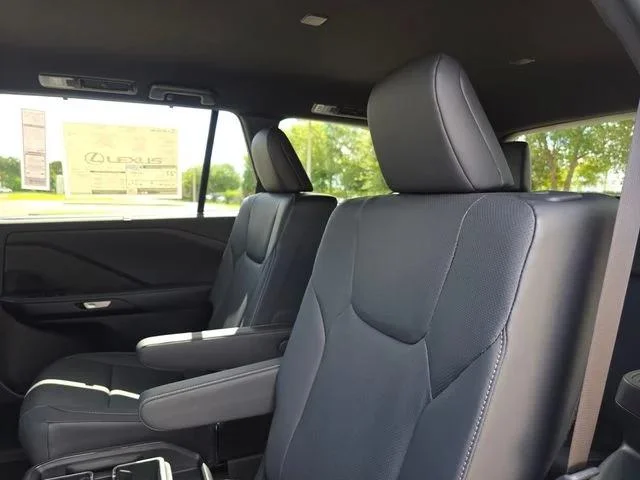 New 2026 Wind Chill Pearl Lexus F SPORT PERFORMANCE PREMIUM AWD image 25