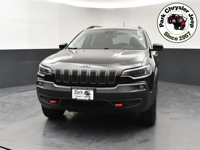 Used 2022 Jeep Cherokee Trailhawk with VIN 1C4PJMBXXND513902 for sale in Burnsville, Minnesota