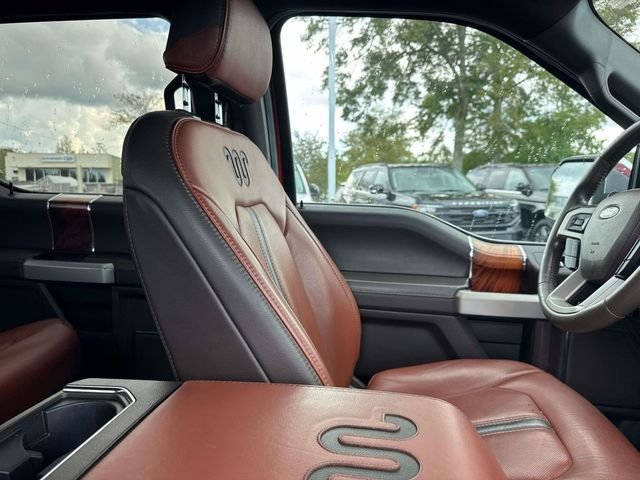 Used 2019 Red Ford King Ranch image 13