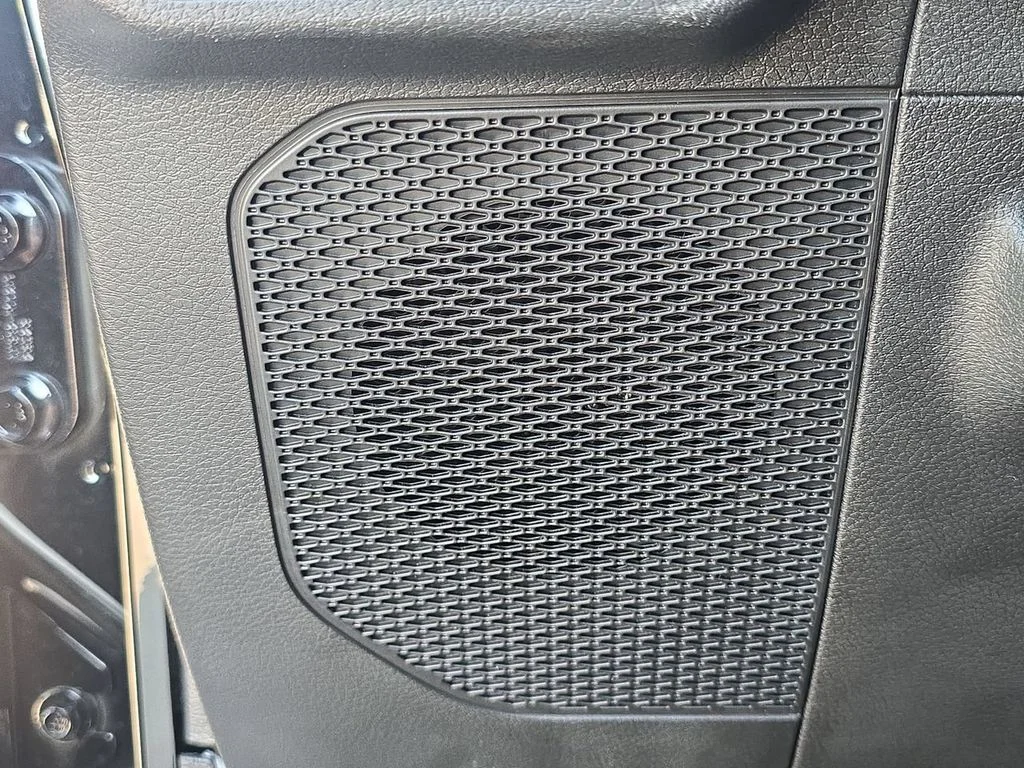 Certified Used 2024 Black Jeep Mojave image 25