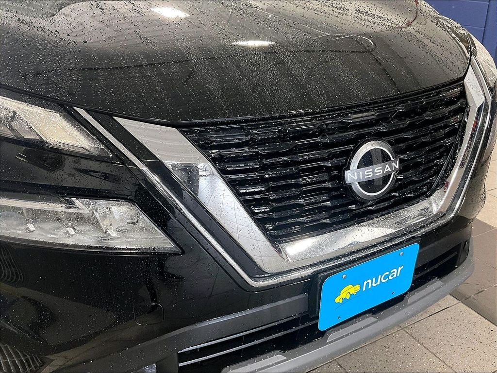 Used 2023 Black Nissan SV image 31