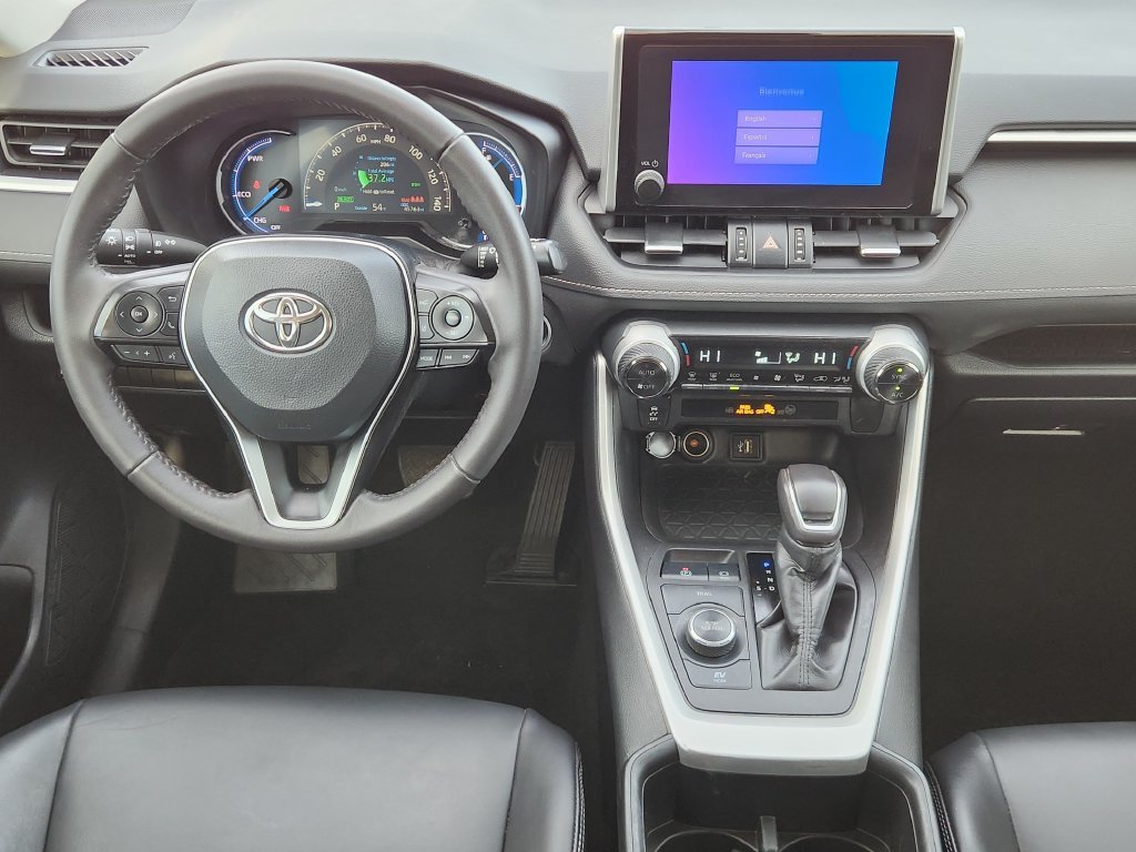 Certified Used 2024 Silver Toyota XLE Premium image 19