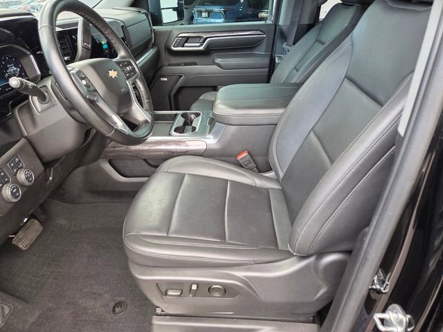 2025 Chevrolet Silverado 2500HD LTZ - Photo 10