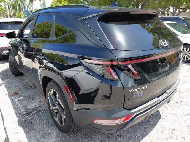 Used 2024 Black Hyundai SEL image 4
