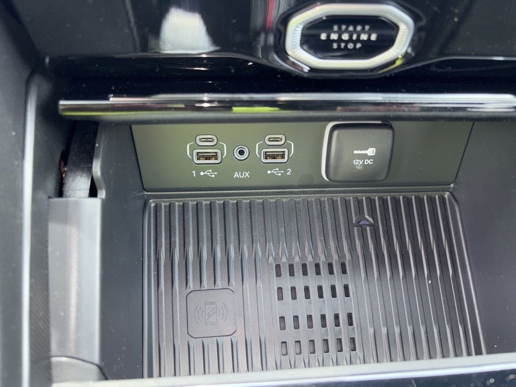 New 2026 Silver Zynith Exterior Paint Jeep Laredo image 26