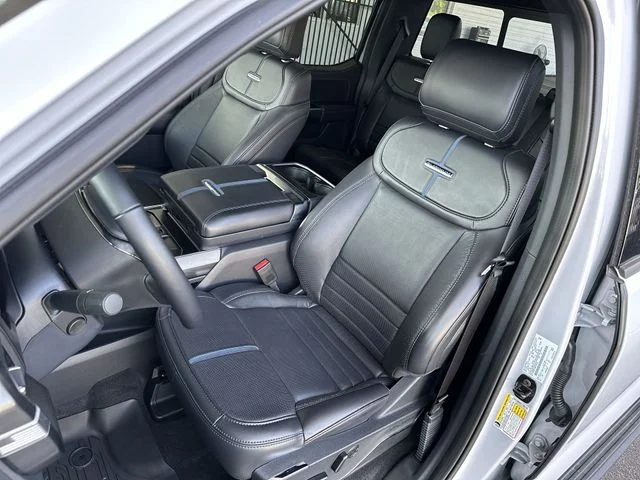Used 2025 White Ford Platinum image 12