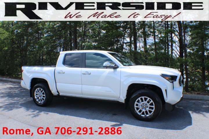 Used 2026 Wind Chill Pearl Toyota Limited image 1