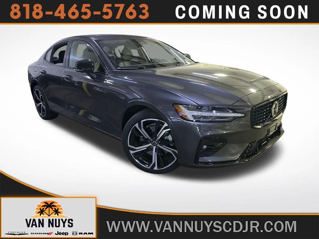 2024 Volvo S60 B5 Plus Dark Theme AWD's photo