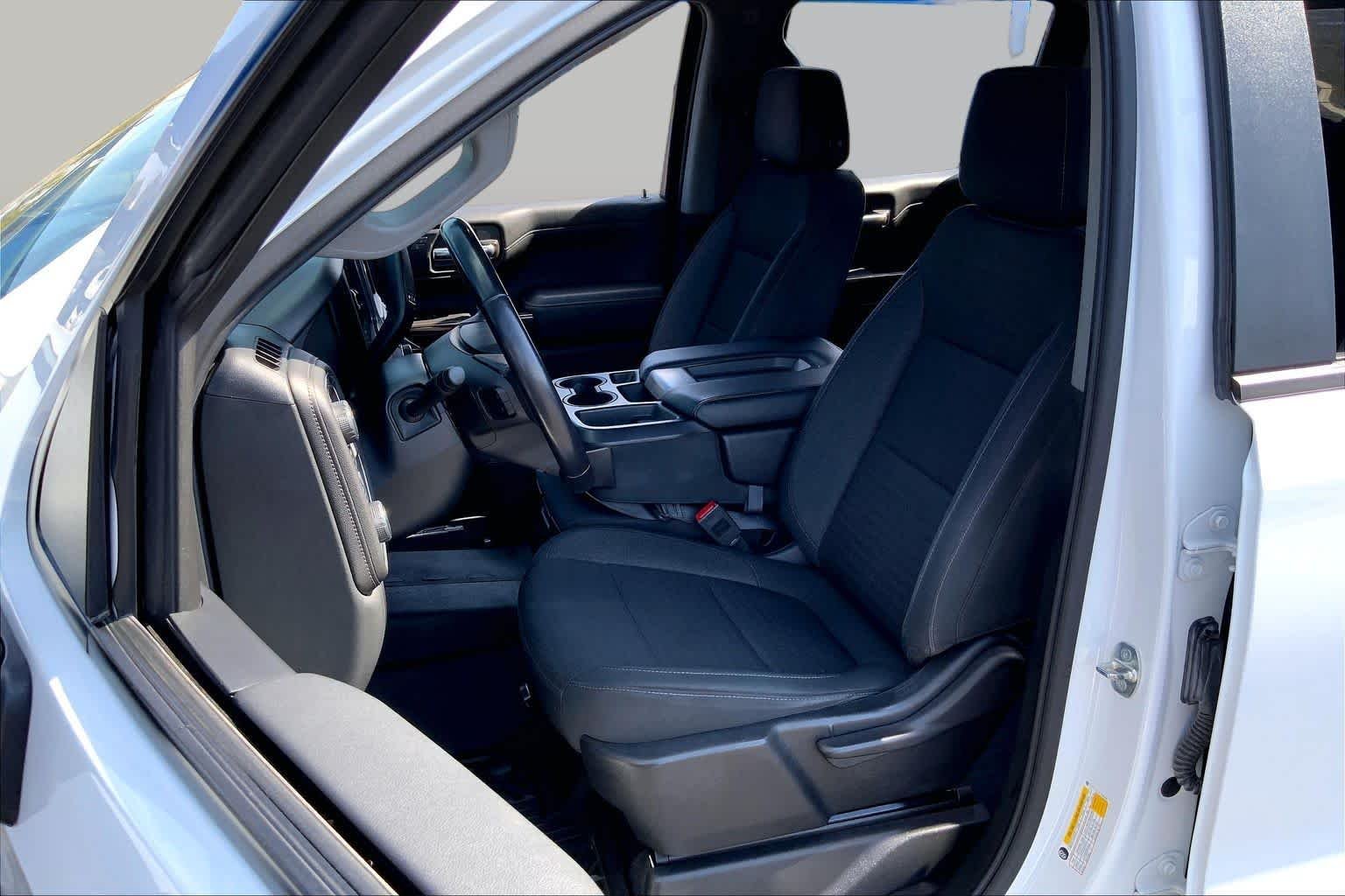 Certified Used 2020 SUMMIT WHITE Chevrolet LT Trail Boss image 8