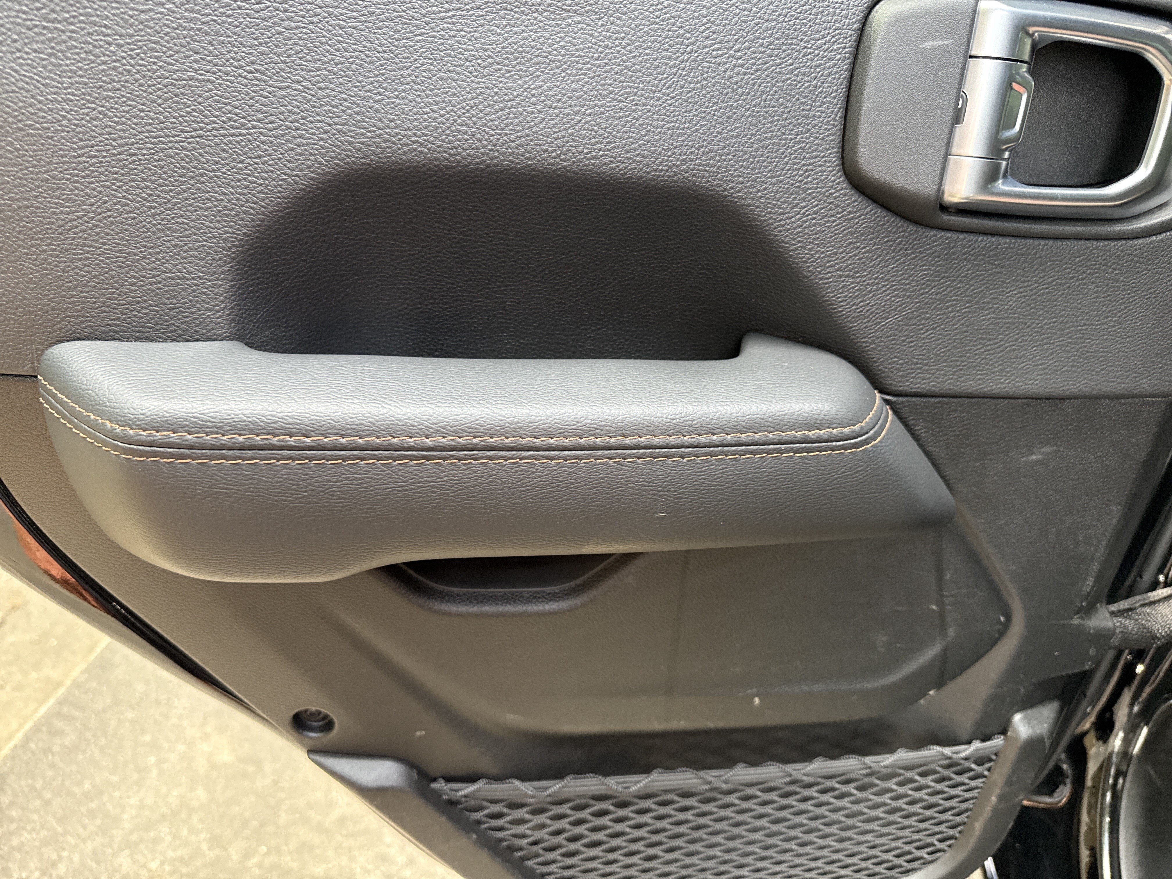 Used 2022 Black Clearcoat Jeep Unlimited Rubicon 392 image 23