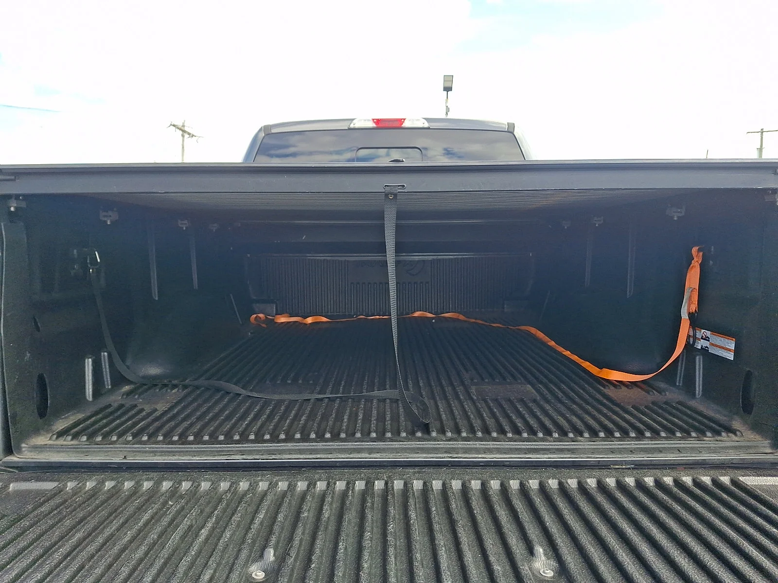 Used 2019 Magnetic Metallic   J7 Ford LARIAT image 30