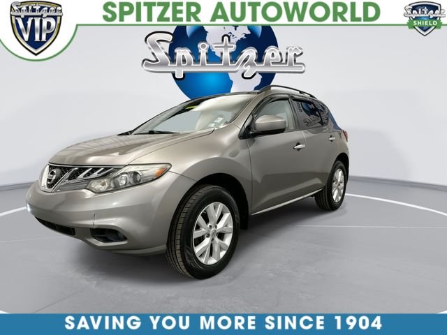 Used 2012 Gray Nissan SV image 5