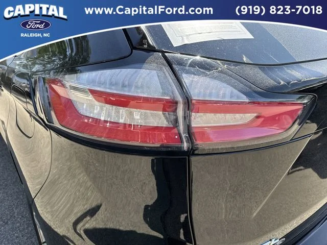 Used 2024 Black Ford SEL image 15