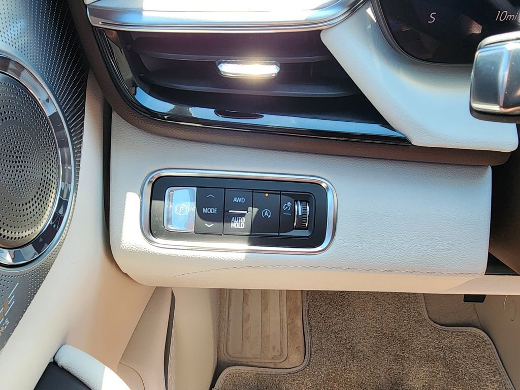 2026 Buick Enclave Avenir - Photo 18