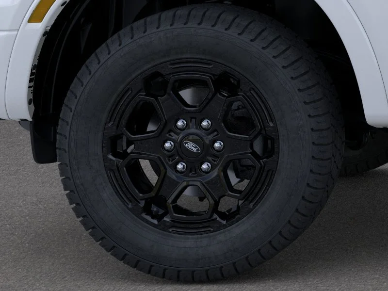 New 2026 Oxford White Ford XLT image 19