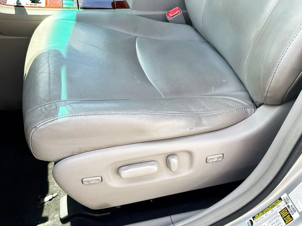Used 2012 Silver Toyota Limited image 21
