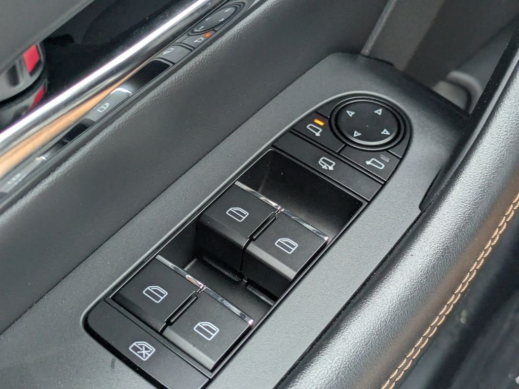 2026 Mazda CX-70 Premium Package - Photo 28