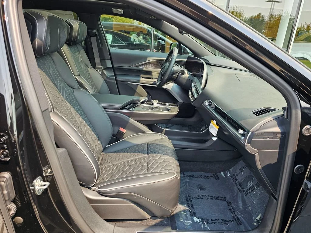 New 2026 Stellar Black Metallic Cadillac V-Series Premium image 11