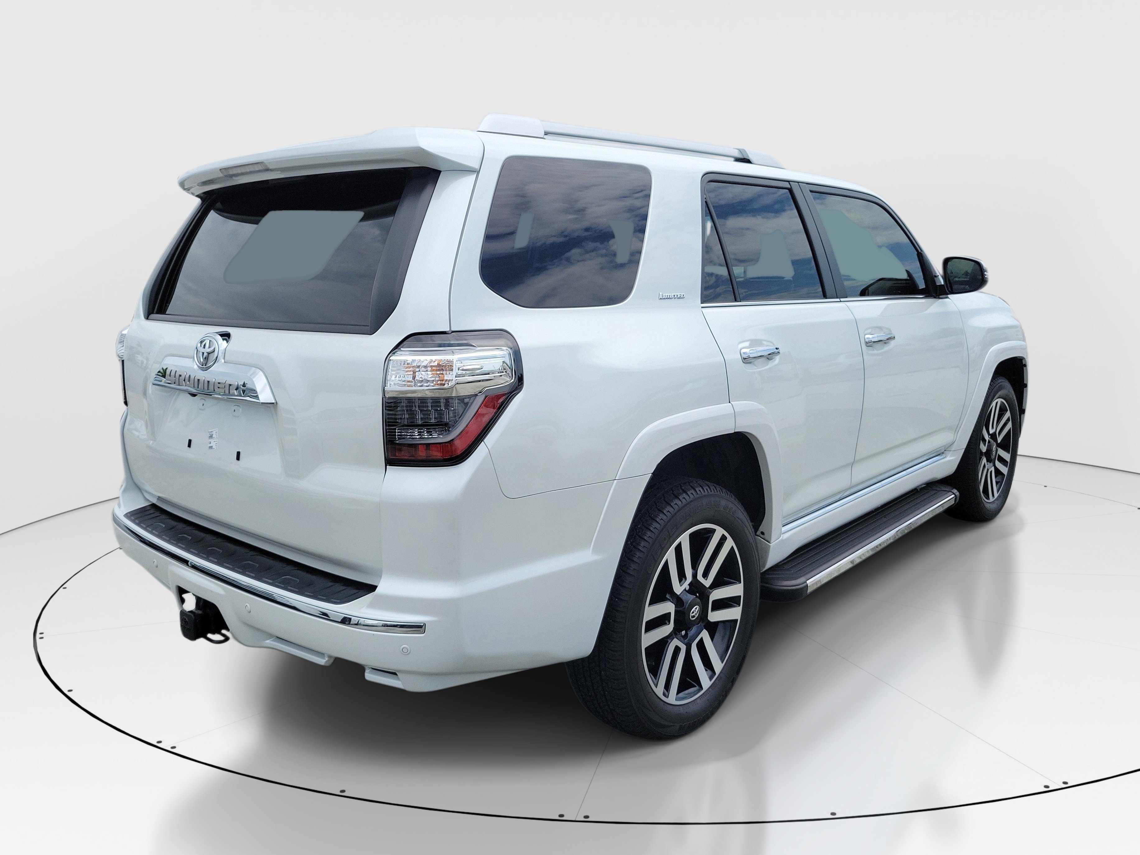 Used 2024 Pearl Toyota Limited image 6