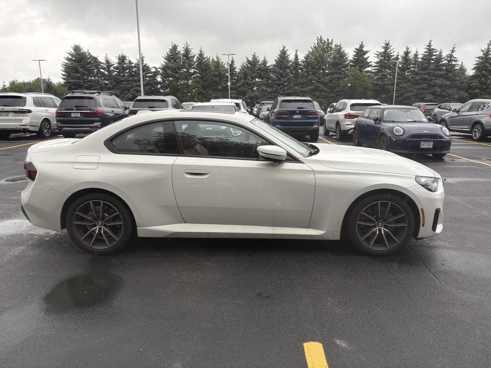 Used 2023 Alpine White BMW 230i xDrive image 2