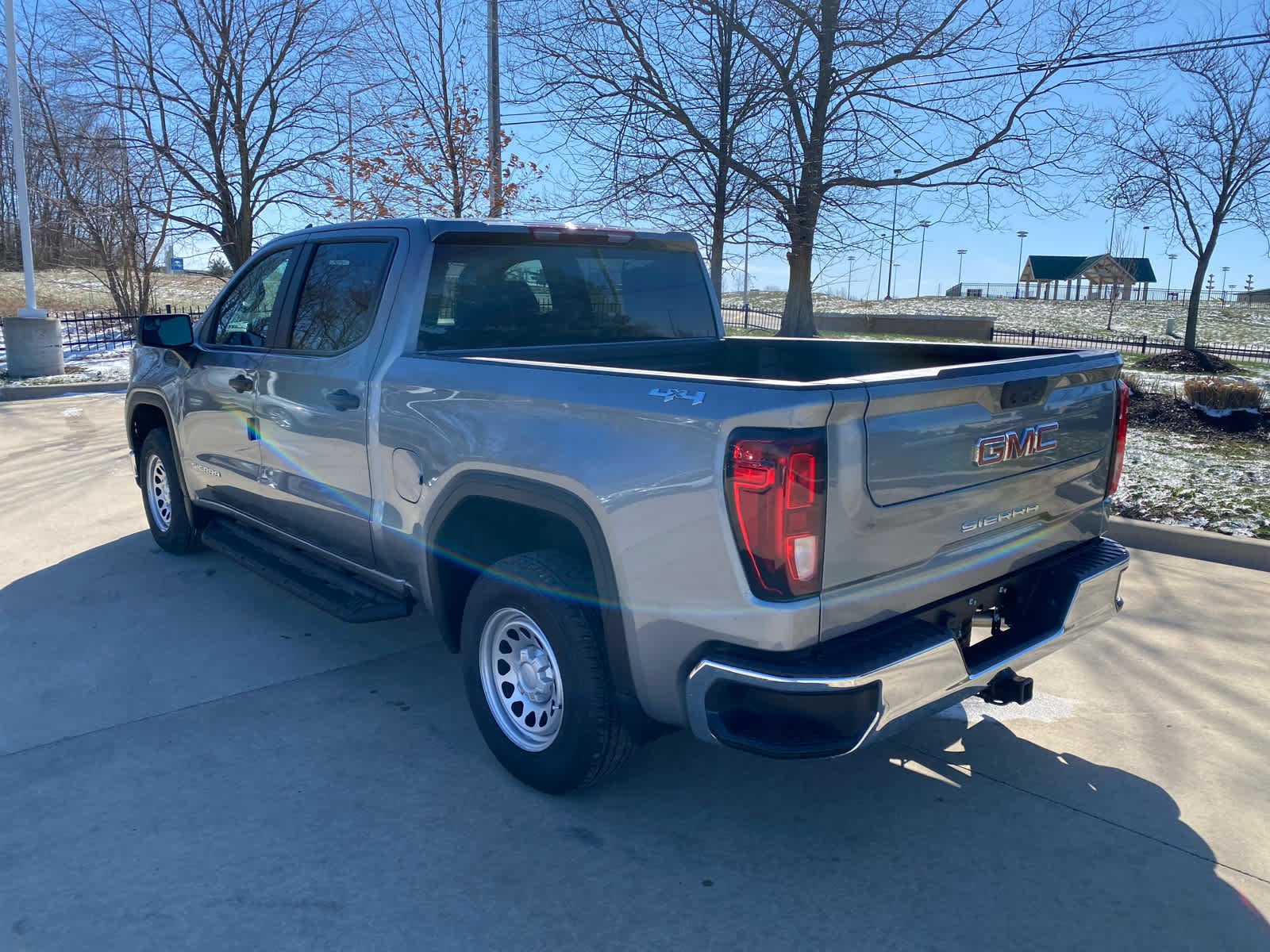 2026 GMC Sierra 1500 Pro - Photo 8