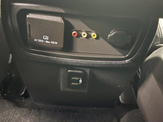 Used 2017 Red GMC Limited image 14