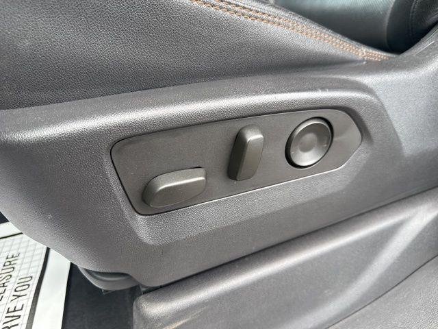 Used 2023 Summit White GMC AT4 image 8