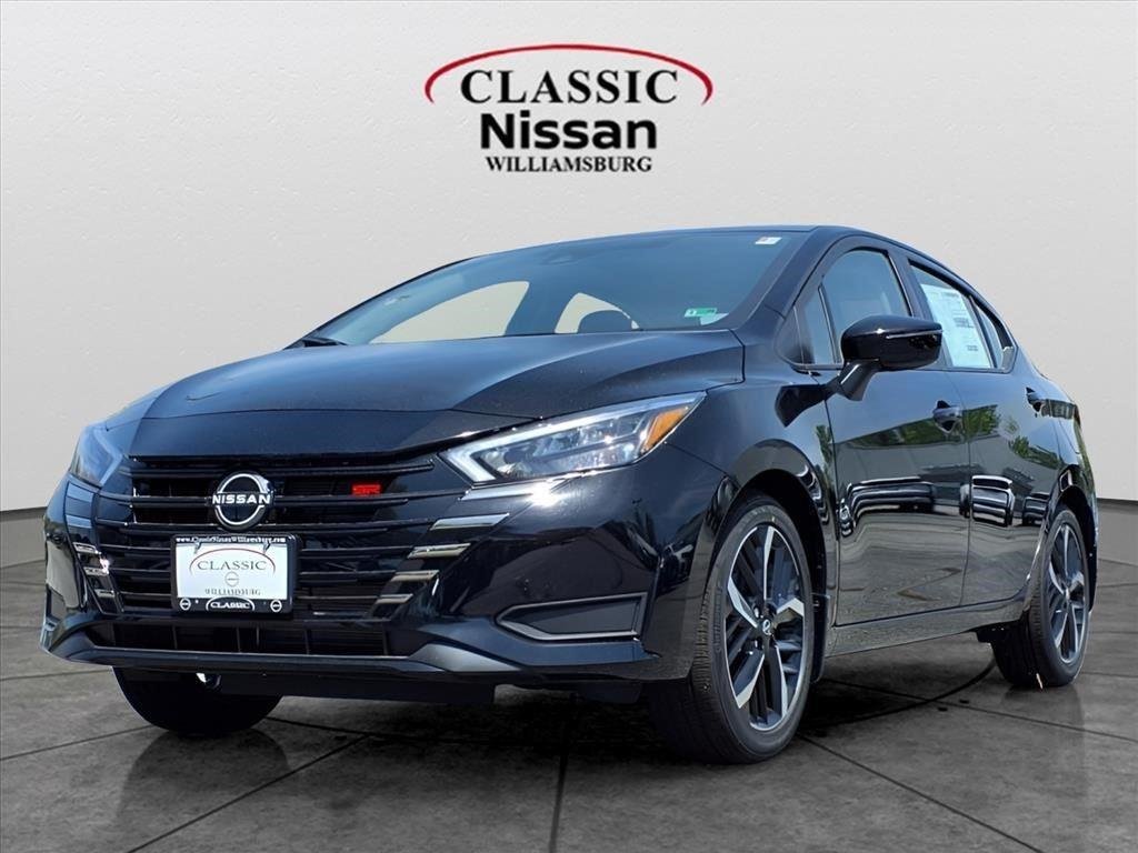 2025 Nissan Versa 1.6 SR CVT's photo