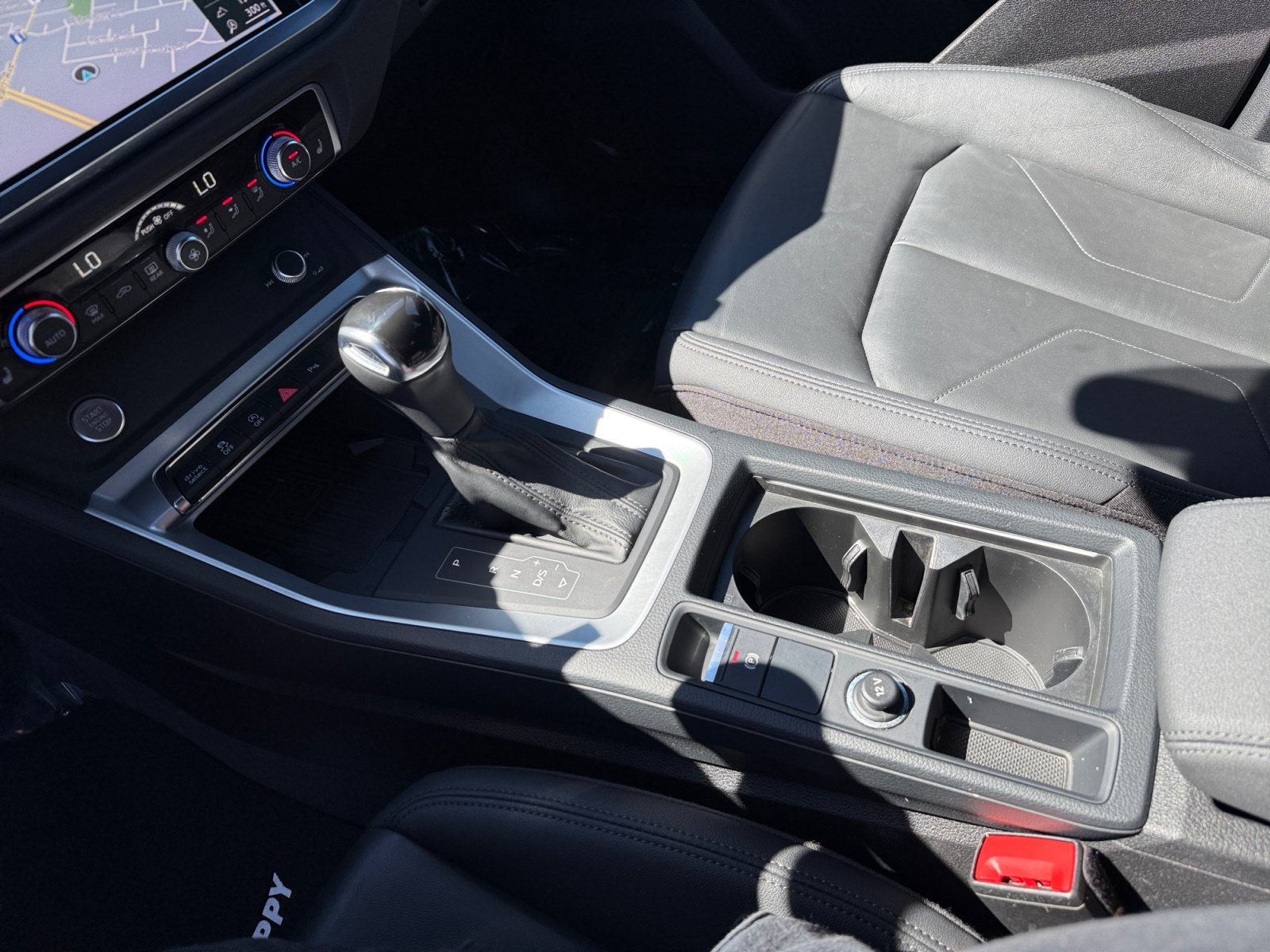 Used 2020 Black Metallic Audi Premium Plus image 13