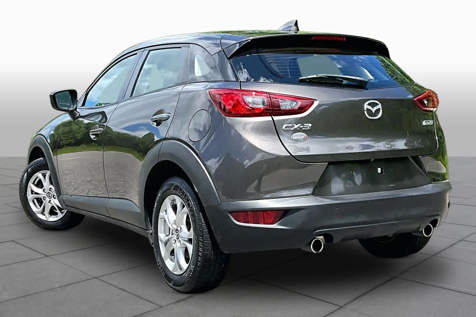 Used 2017 Titanium Flash Mica Mazda Sport image 12
