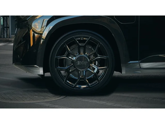 New 2027 Black Sapphire Metallic BMW BMW XM Label image 7