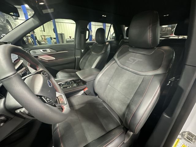 New 2026 Space White Metallic Ford ST image 17