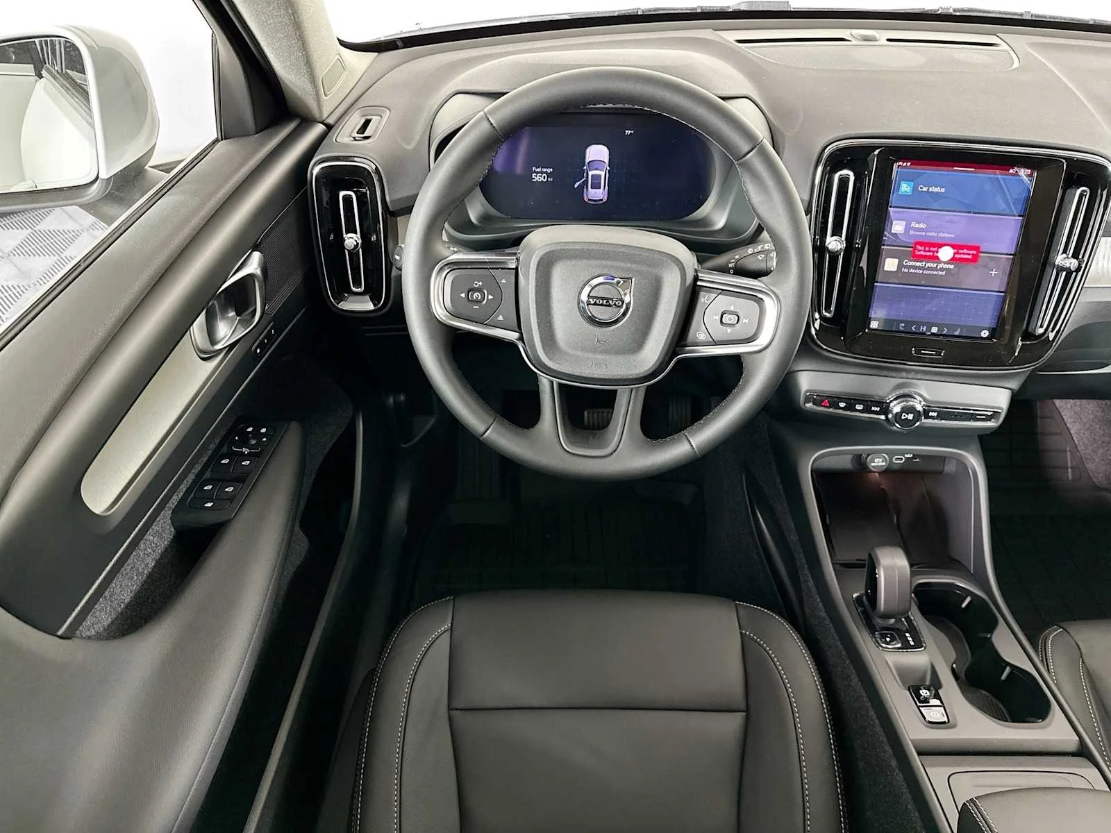 2025 Volvo XC40 Core - Photo 20